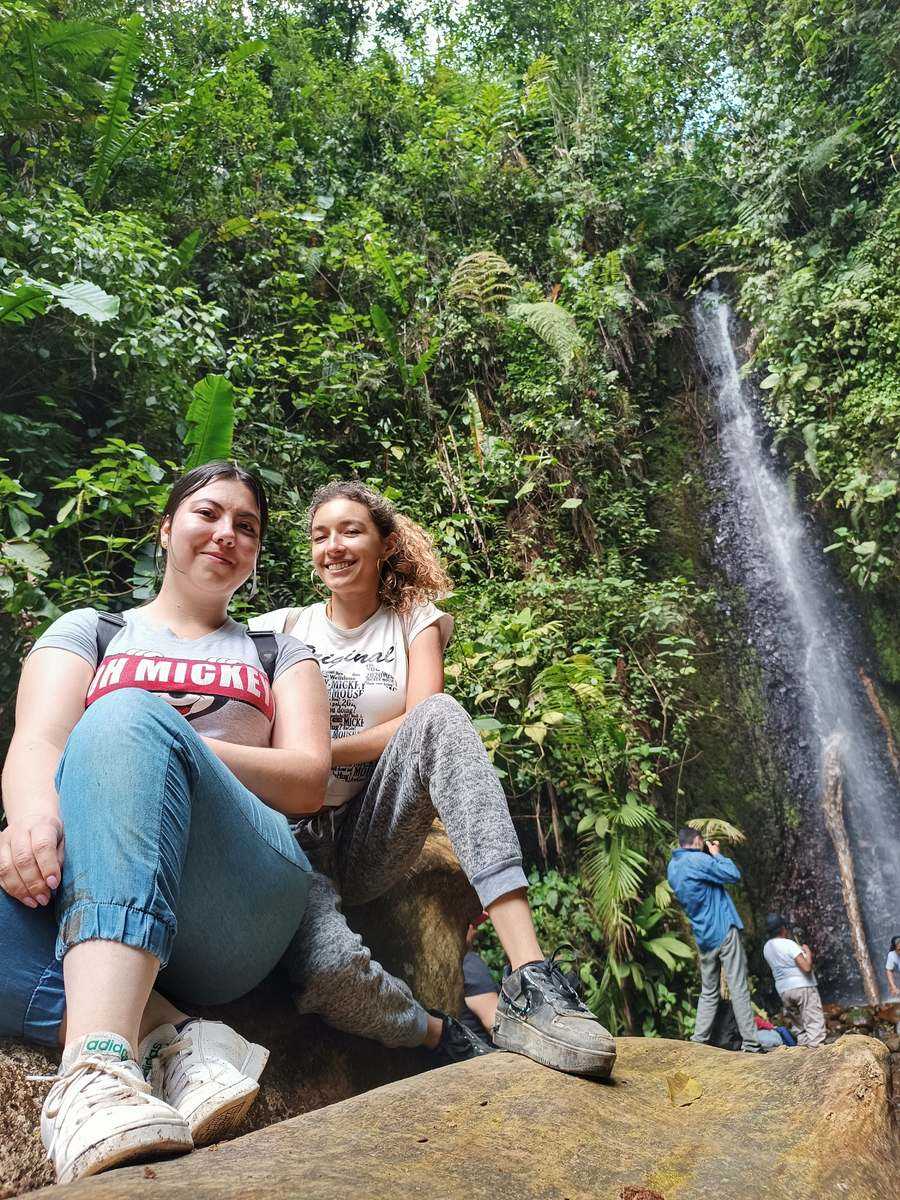 Cascada descanso — La Marcada — Camino Quimbaya